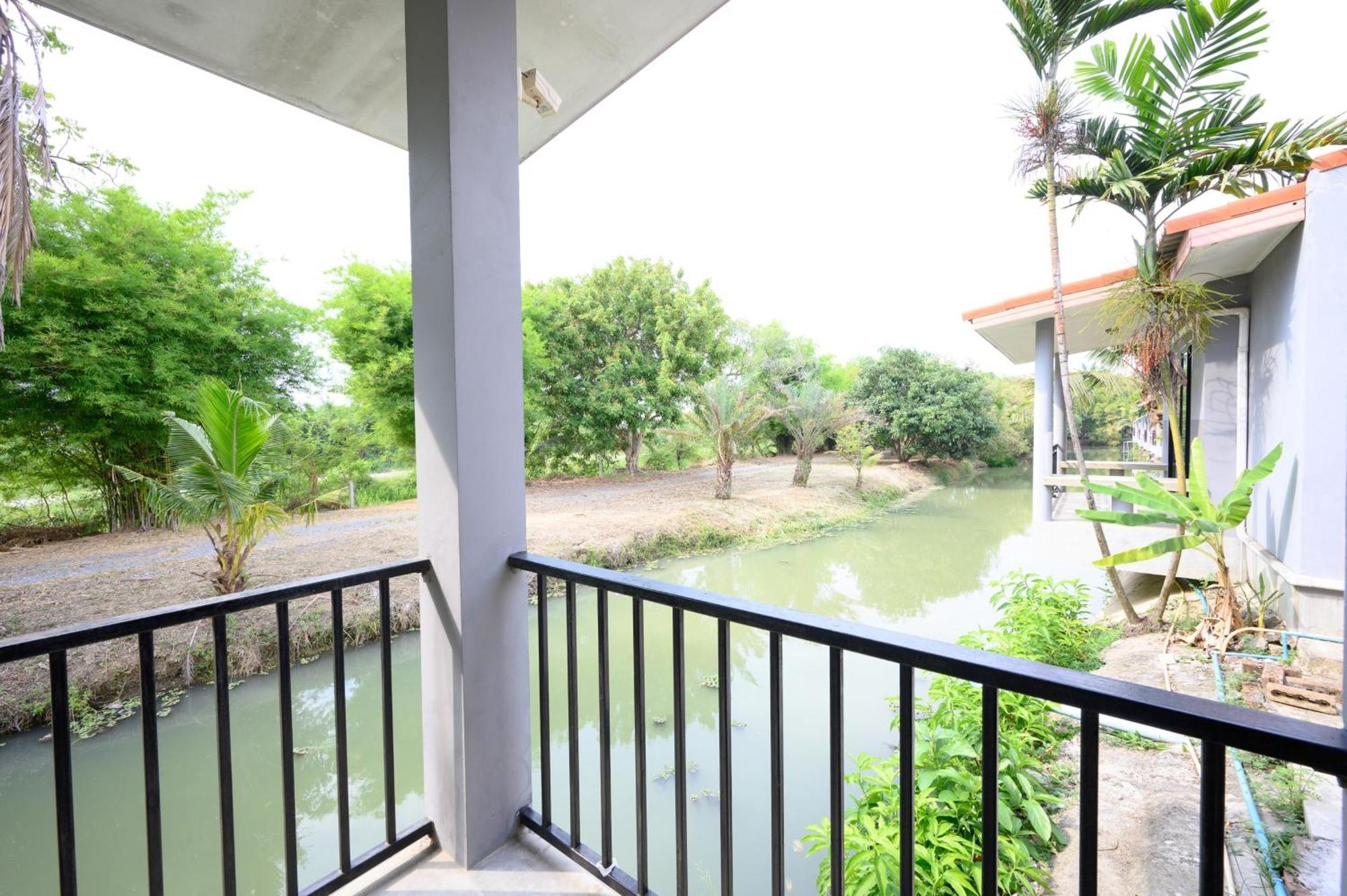 Busaya Resort & Cuisine Nakhonpathom Szoba fotó